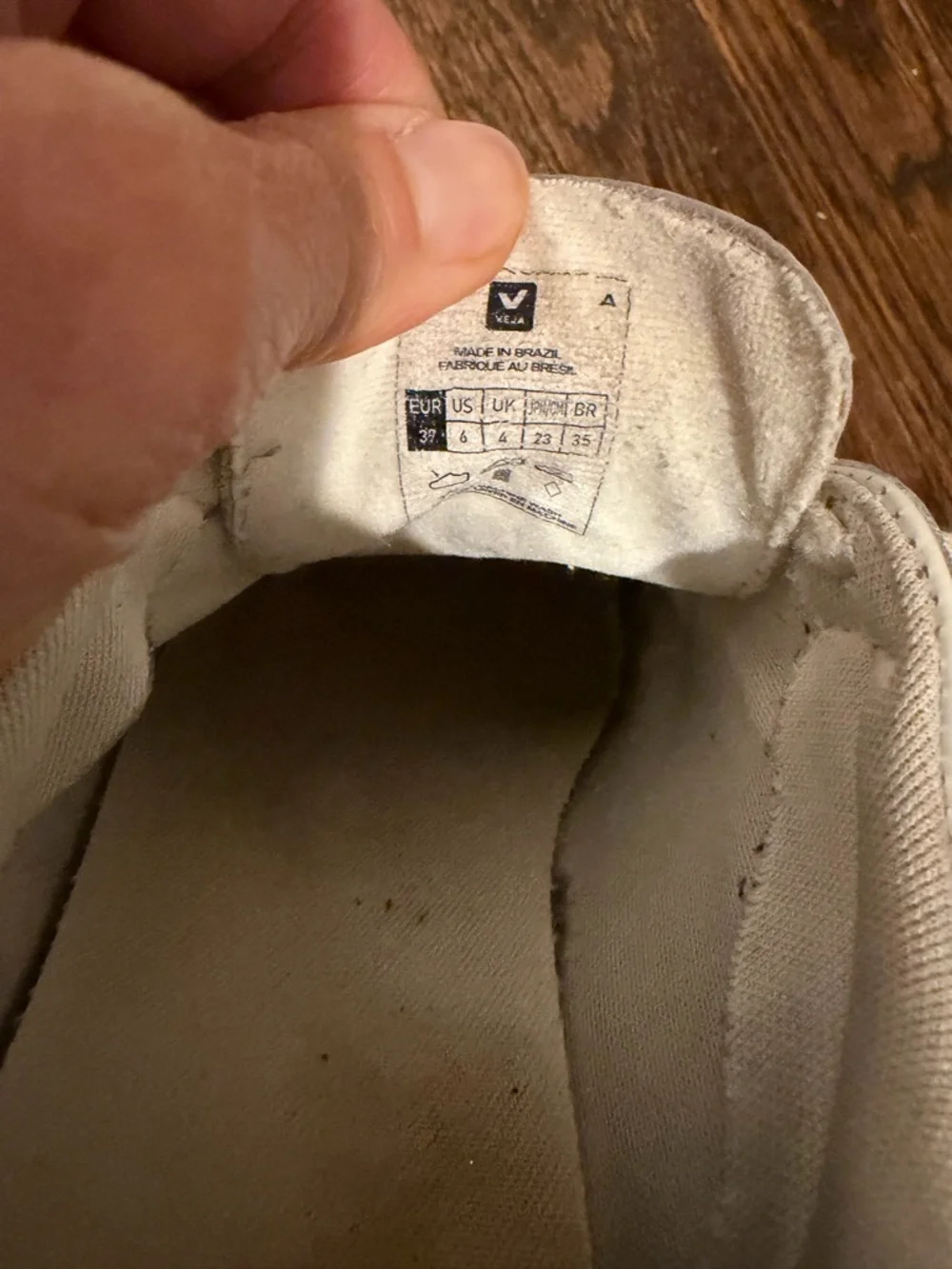 Veja Esplar Leather White Sneaker, Sz 37 (US 6) - Picture 10 of 13